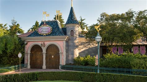 disney pavillon des princesses|Où voir et rencontrer des Princesses à Disneyland Paris